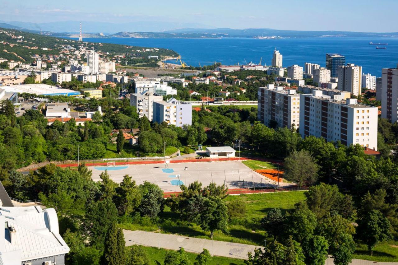 Paha-Paha Modern Apartment With Sea View, Fast Wi-Fi, And Free Parking! Rijeka Exterior photo