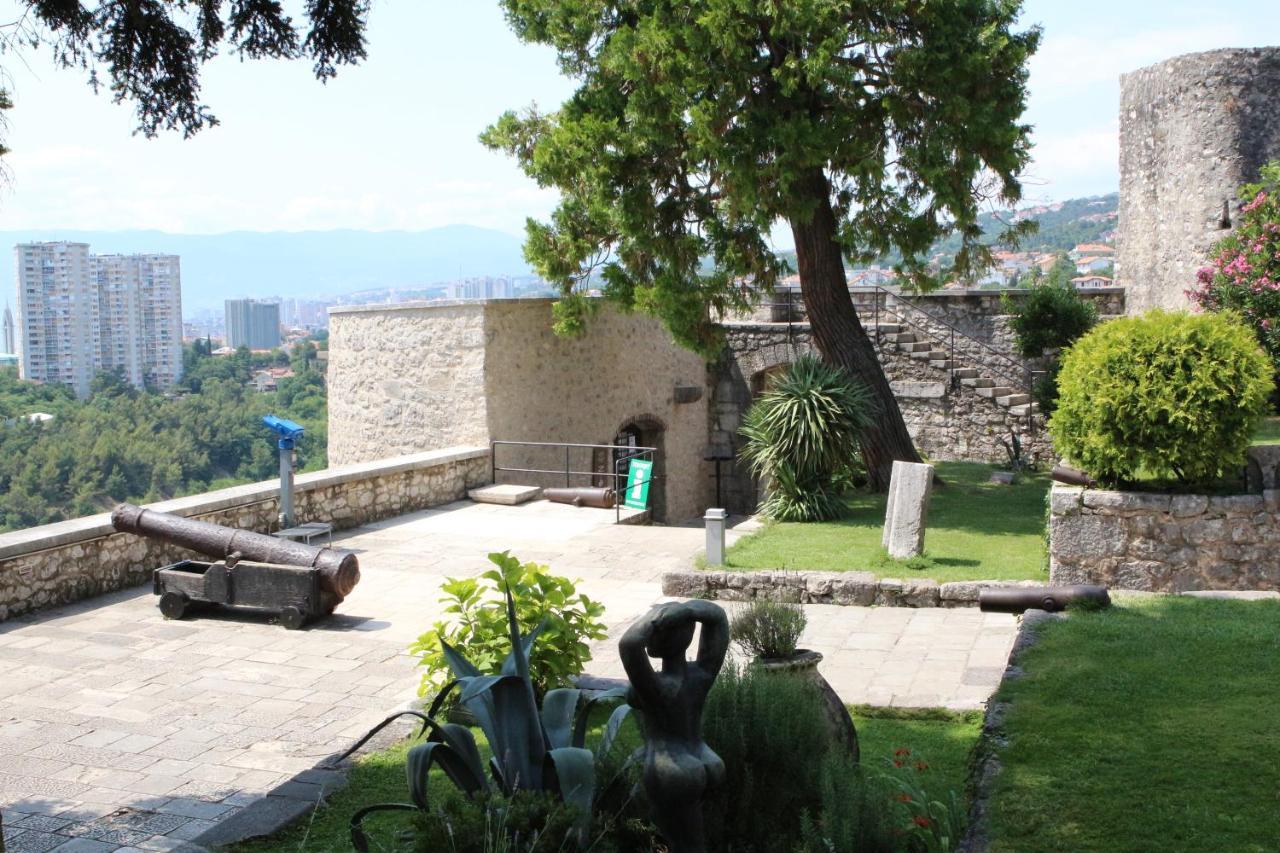 Paha-Paha Modern Apartment With Sea View, Fast Wi-Fi, And Free Parking! Rijeka Exterior photo